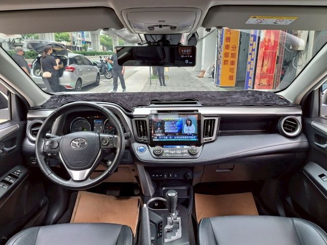 RAV4  第6張相片