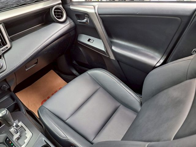 RAV4  第9張相片