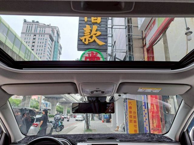 RAV4  第10張相片