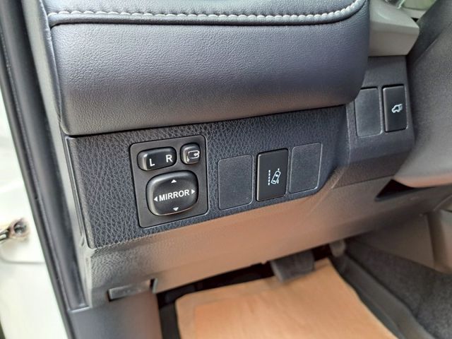 RAV4  第11張相片