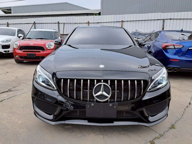 C-CLASS SEDAN W205  第2張相片