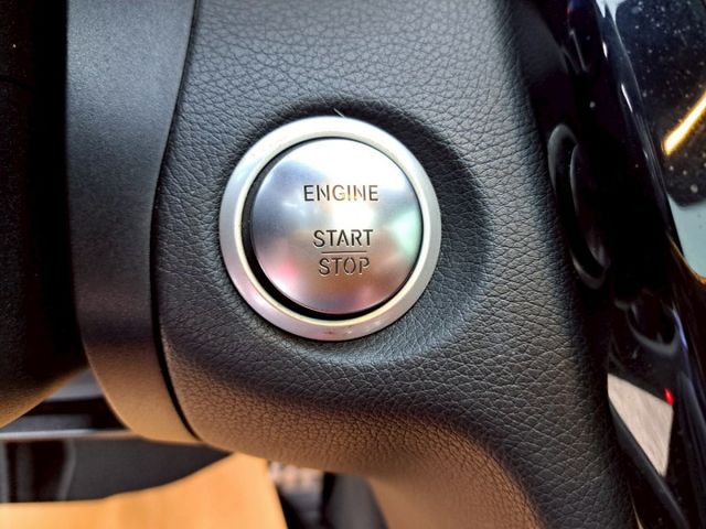 C-CLASS SEDAN W205  第12張相片
