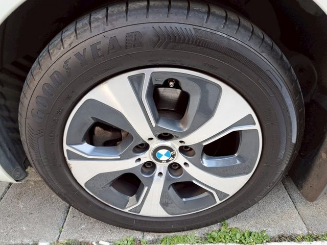 2 SERIES ACTIVE TOURER  第20張相片