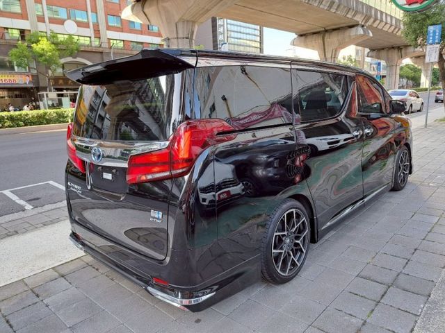 ALPHARD  第18張相片