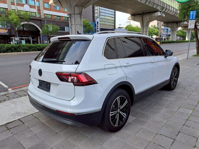 TIGUAN  第17張相片