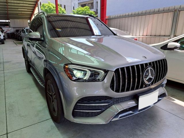 GLE-CLASS  第3張相片