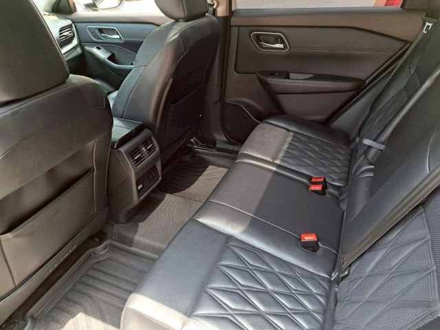 X-TRAIL  第5張相片