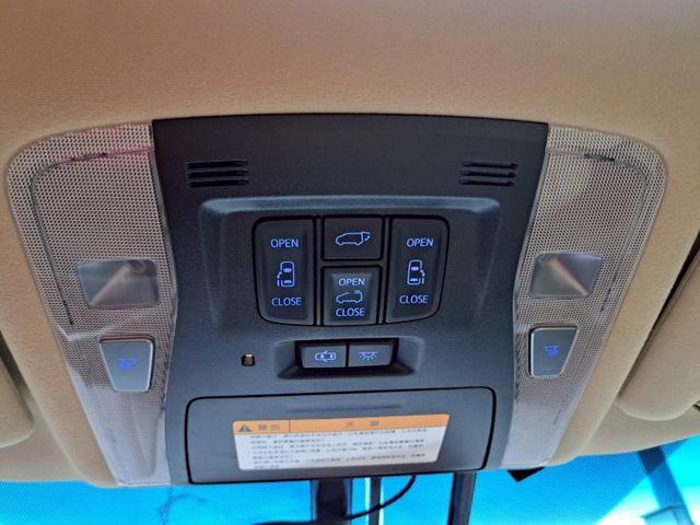 ALPHARD  第14張相片