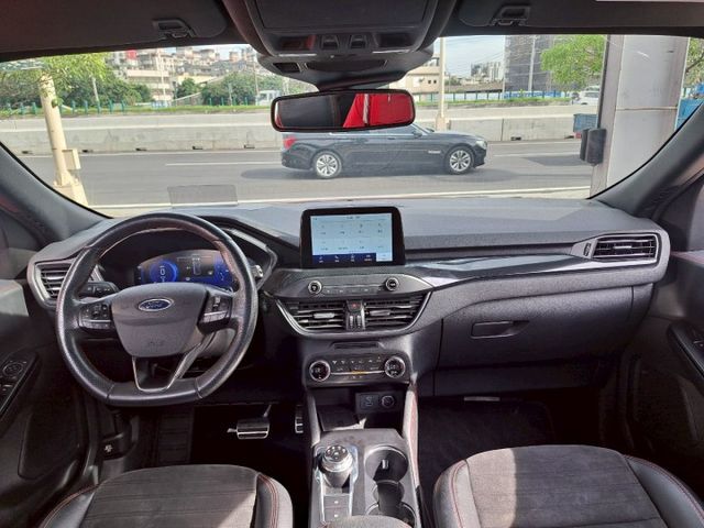KUGA  第6張相片