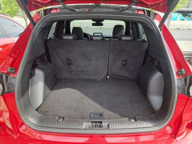 KUGA  第15張相片