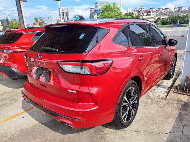 KUGA  第18張相片