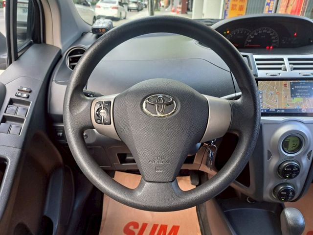 YARIS  第7張相片
