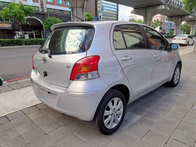 YARIS  第17張相片