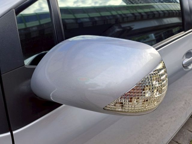 YARIS  第19張相片