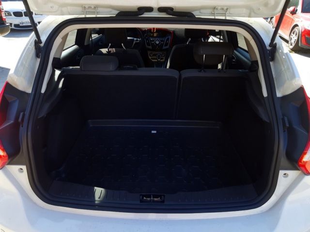 FOCUS TDCI  第15張相片