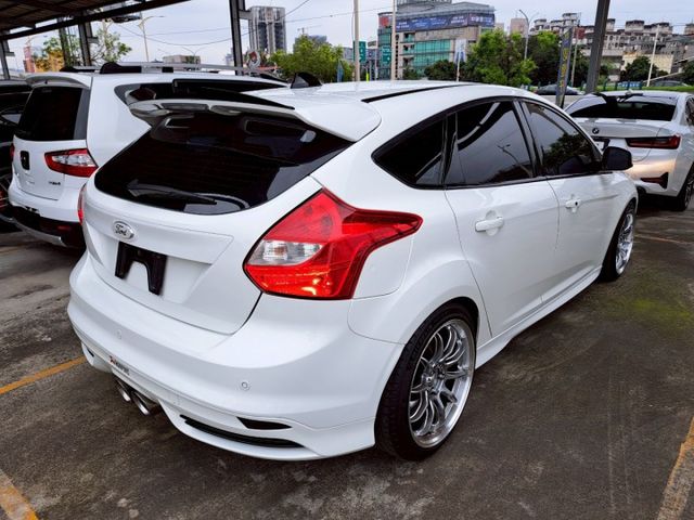 FOCUS TDCI  第18張相片