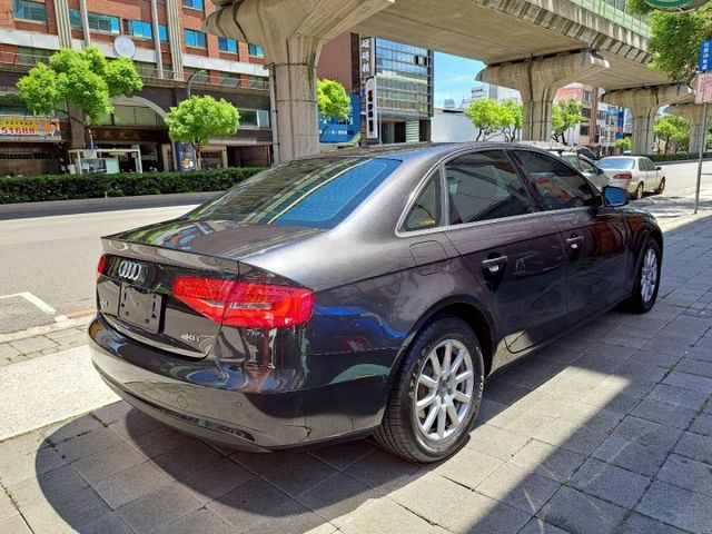 A4 B8  第18張相片