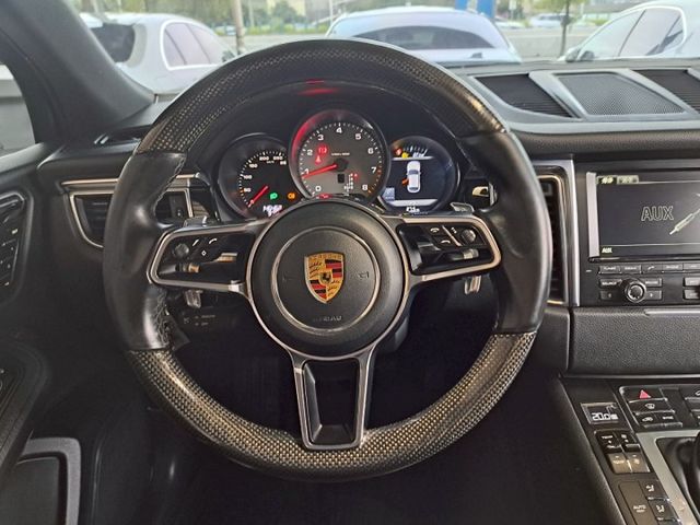 MACAN  第7張相片