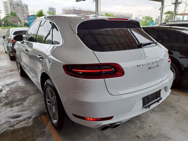 MACAN  第16張相片