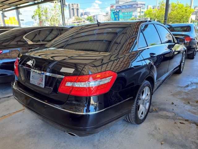 E-CLASS W212  第18張相片