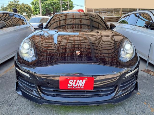 PANAMERA  第2張相片