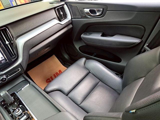 XC60  第9張相片