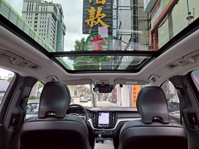 XC60  第10張相片