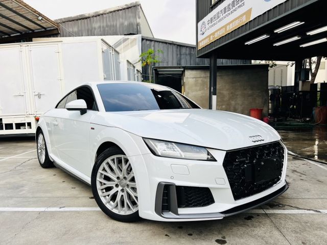 S-LINE套件 氣氛中逼新車 只有一台先搶先贏 里程只跑2萬 原鈑件  第1張相片