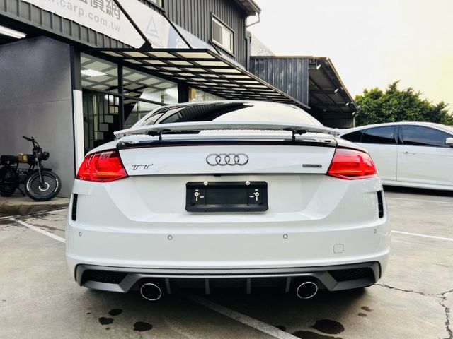 S-LINE套件 氣氛中逼新車 只有一台先搶先贏 里程只跑2萬 原鈑件  第3張相片