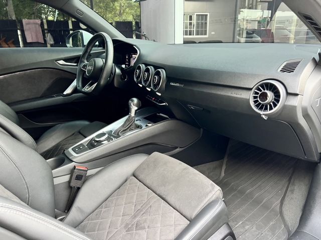 S-LINE套件 氣氛中逼新車 只有一台先搶先贏 里程只跑2萬 原鈑件  第6張相片