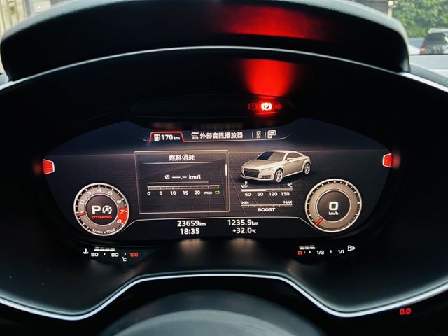 S-LINE套件 氣氛中逼新車 只有一台先搶先贏 里程只跑2萬 原鈑件  第13張相片