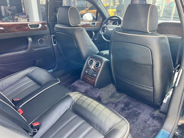 Bentley整車均在於英國Crewe工廠中，採用純手工所打造 原價 1280萬 現在入手不用1折價！  第8張相片