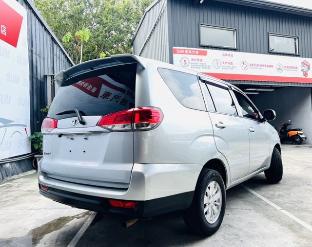 省油、強勁馬力及大、寬、平的車室空間 頭家的好伙伴！  第2張相片