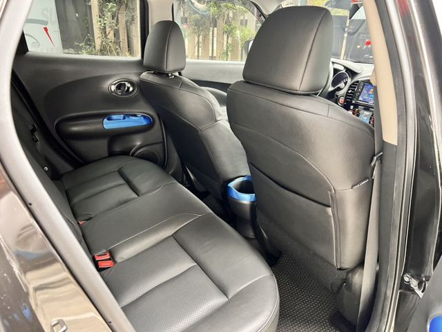 豪華版 英倫跑格設計  動感、安心、享樂，一次擁有！  第8張相片