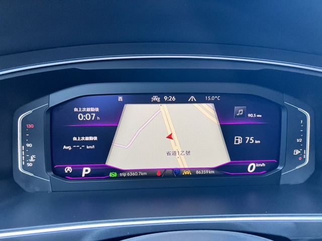 245 匹渦輪動力＋4MOTION 四驅，讓彎道與天候都不再是限制； R-Line 專屬運動外型與數位座艙  第13張相片