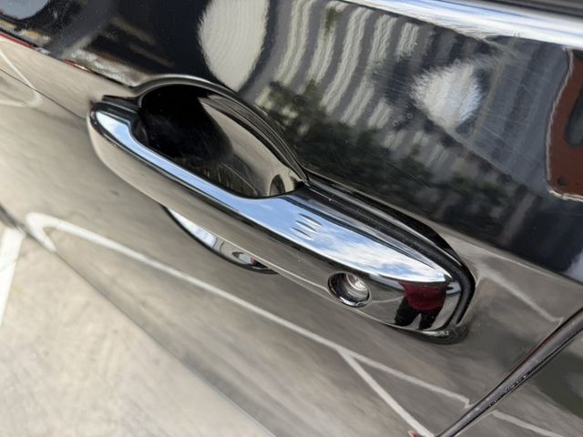 HR-V 1.5 Prestige 尊榮版 外型更洗鍊、科技更到位，HR-V 全新世代進化，為日常用車帶來更高質感與安心  第18張相片