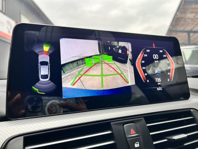 以跑車比例結合四門實用性，無窗框車門、Hofmeister kink C柱設計，外型典雅又不失運動氣息。內裝走豪華路線，  第16張相片