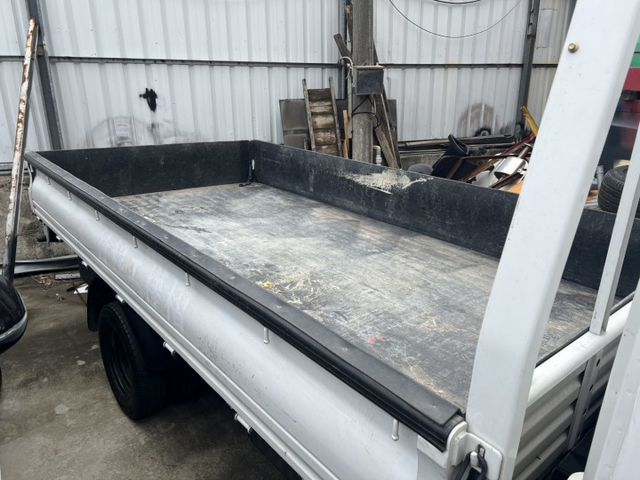 超難得跑少貨車！只跑7萬多！手排 柴油 框式 標準鐵床 老板賺錢好幫手！  第3張相片