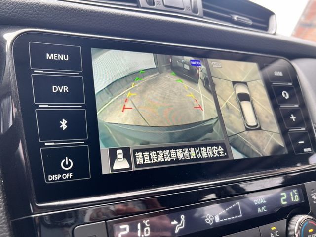 智行版 車況佳 大空間 × 高安全 × 全家都適合的國民休旅 智慧定速 盲點警示 360°環景 車道偏離  第15張相片