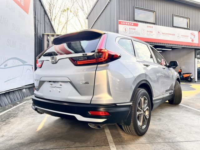 23年式 熱銷款5.5代 一台「好開、安全、空間大、保值性高」的家庭休旅  第2張相片