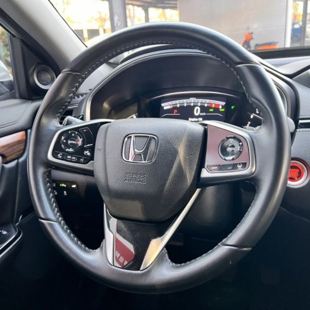 23年式 熱銷款5.5代 一台「好開、安全、空間大、保值性高」的家庭休旅  第10張相片