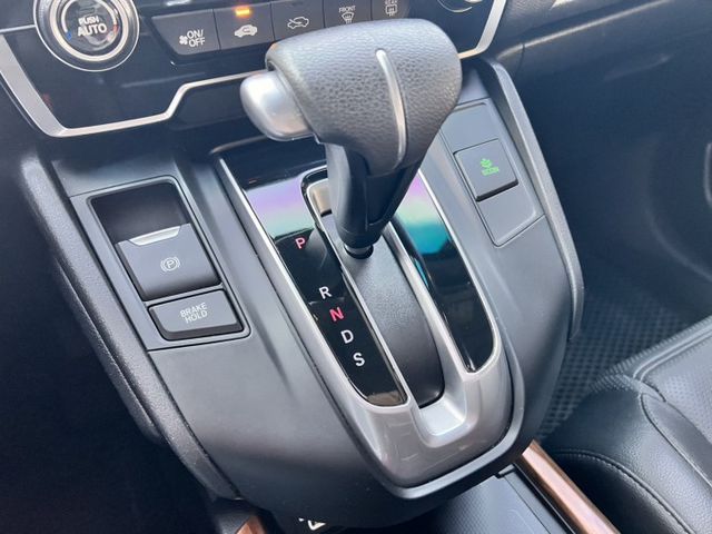 23年式 熱銷款5.5代 一台「好開、安全、空間大、保值性高」的家庭休旅  第18張相片