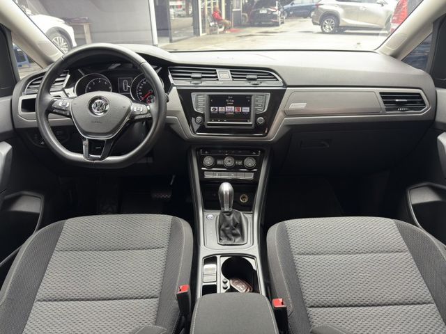 TSI Trendline 七人座 這款Touran 是我們歷年販售Volkswagen車系中「妥善率表現最佳」之一  第6張相片