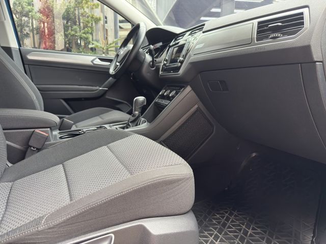 TSI Trendline 七人座 這款Touran 是我們歷年販售Volkswagen車系中「妥善率表現最佳」之一  第7張相片