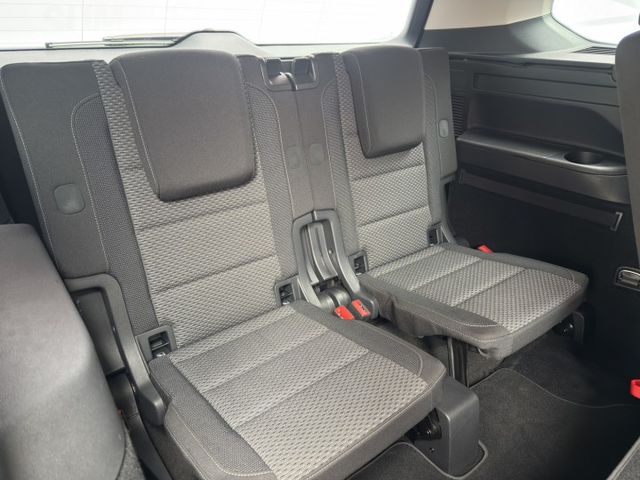 TSI Trendline 七人座 這款Touran 是我們歷年販售Volkswagen車系中「妥善率表現最佳」之一  第9張相片