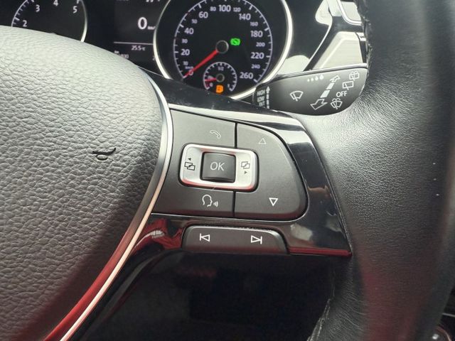 TSI Trendline 七人座 這款Touran 是我們歷年販售Volkswagen車系中「妥善率表現最佳」之一  第13張相片