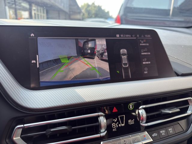 Gran Coupe M235i xDrive 306匹馬力 超熱血四門跑車！想要性能、操控、顏值一次擁有？  第16張相片