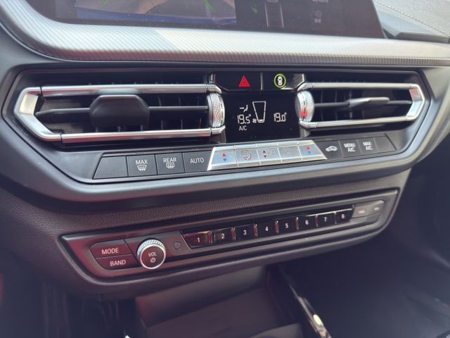 Gran Coupe M235i xDrive 306匹馬力 超熱血四門跑車！想要性能、操控、顏值一次擁有？  第17張相片