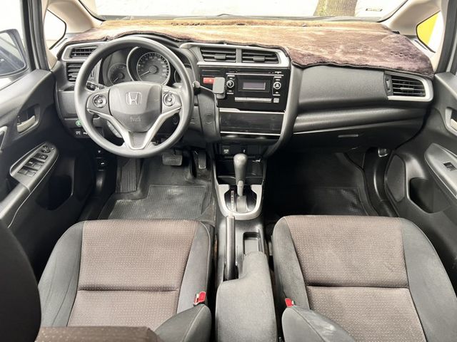 Fit 1.5 VTi-S  小車大空間的超強代步王！帥氣、省油、空間大、好停車 不論是新手、上班族或家庭第二台車都非常  第6張相片