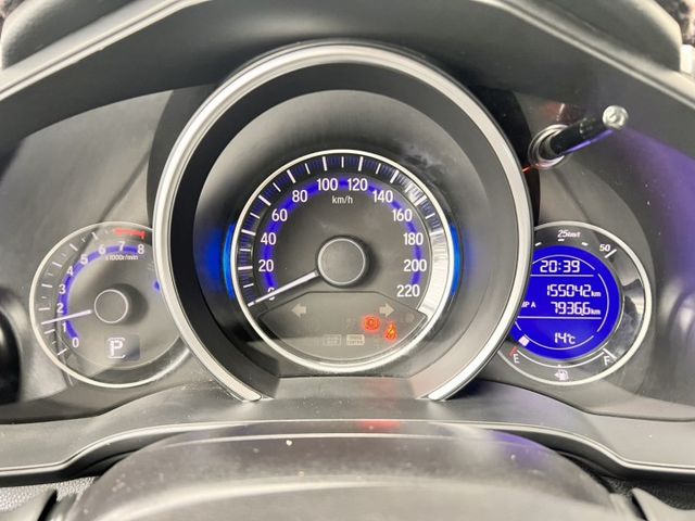 Fit 1.5 VTi-S  小車大空間的超強代步王！帥氣、省油、空間大、好停車 不論是新手、上班族或家庭第二台車都非常  第10張相片